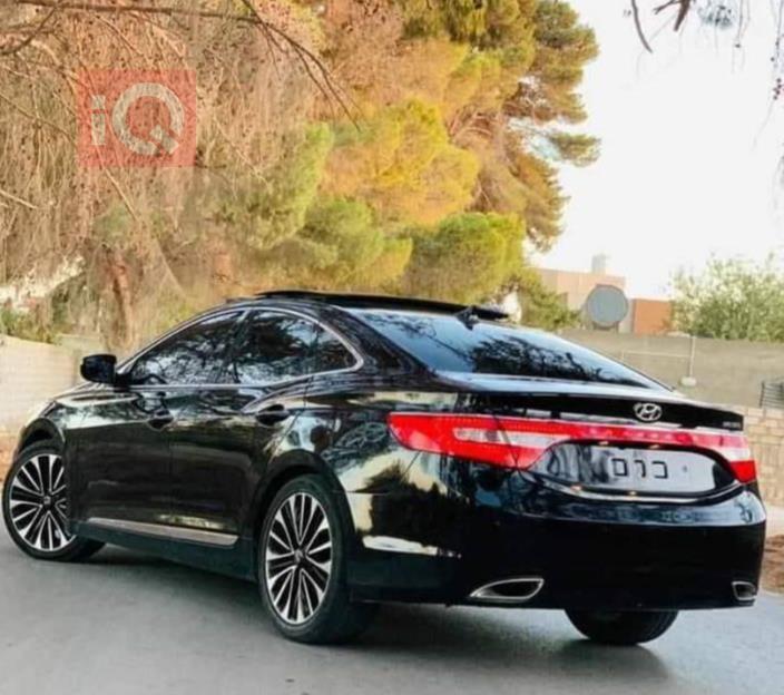 هیوندای ازێرا
